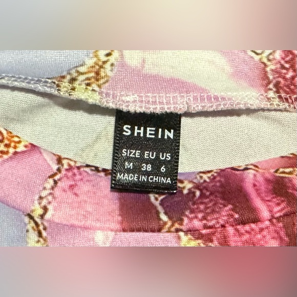 Dress - Picture 3 of 3